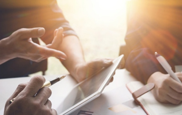 為全球高科技公司整合多語言本地化資產