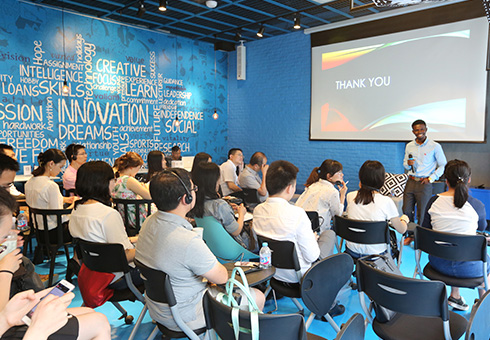 瑞科翻譯英語母語譯審現場培訓課堂